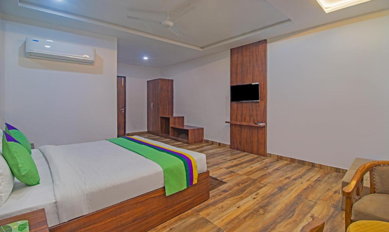 Hotel Treebo The Empire Near Taj Mahal Agra Agra  Exterior foto